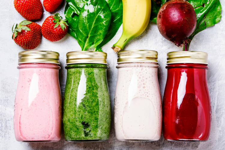 fresh fruit and vegetable smoothies