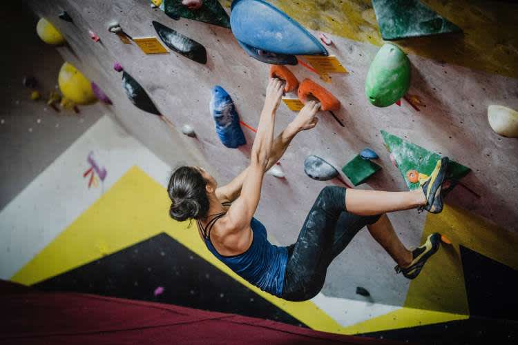 rock climbing a special and unique 30th birthday party idea