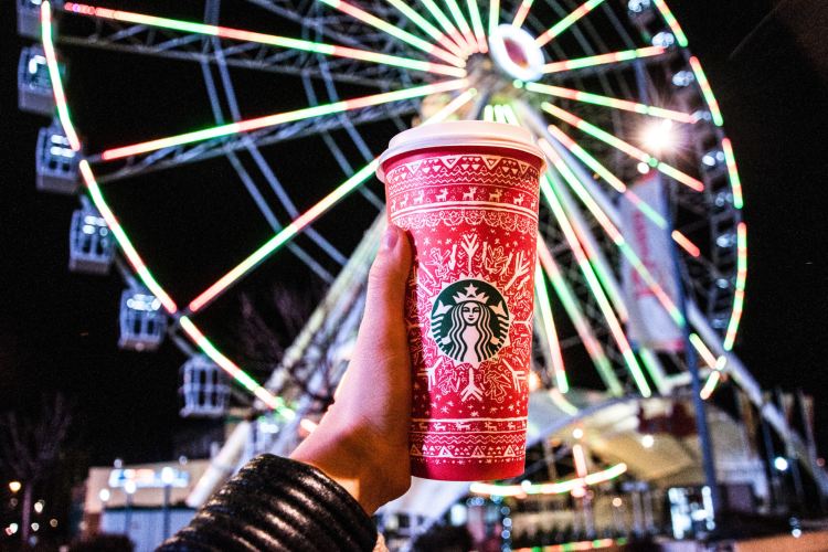 starbucks christmas drinks drawing