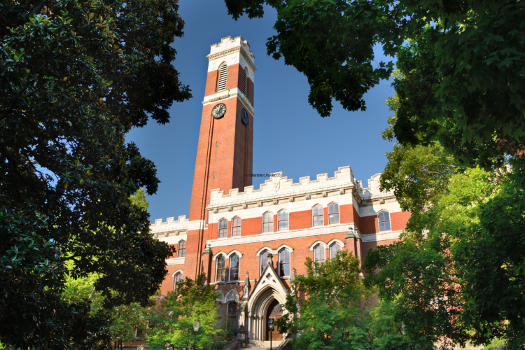 visit vanderbilt university campus for a unique thing to do in nashville