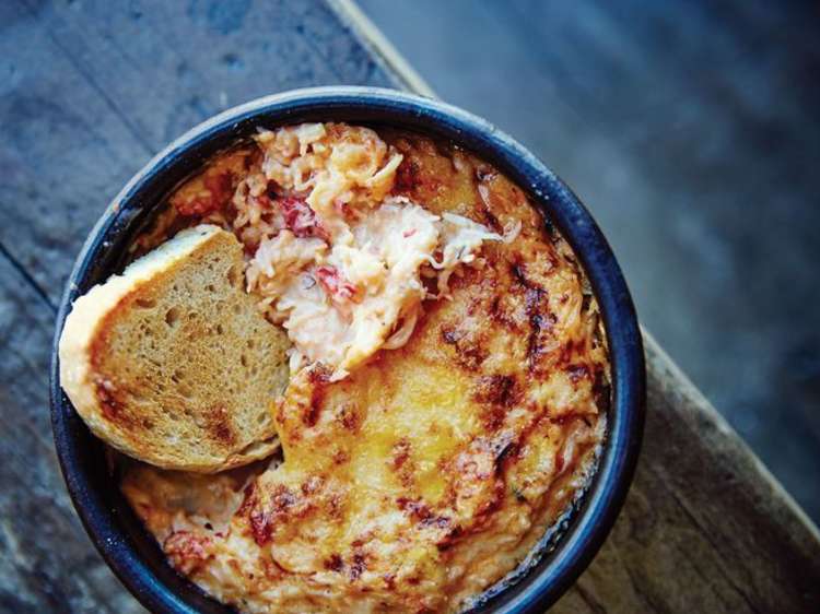 Make Kingslayer Crab Dip for a Game of Thrones feast worthy of seven kingdoms!