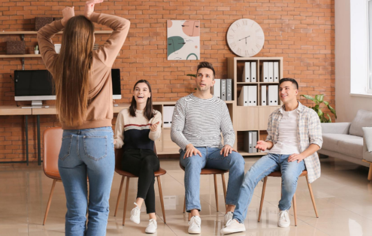 Team Building Games 28 Fun Memorable Games Your Team Will Love Cozymeal
