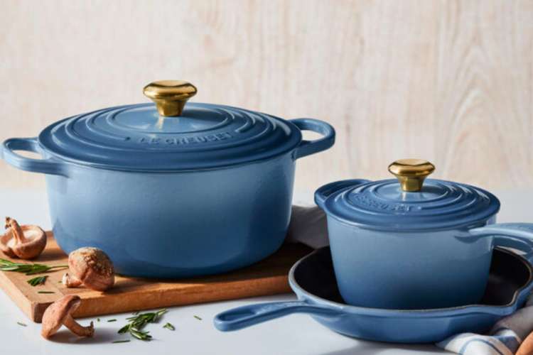 https://res.cloudinary.com/hz3gmuqw6/image/upload/c_fill,q_60,w_750/v1/classpop/blog/le-creuset-cookware-set_6436f80d72cc8.jpg