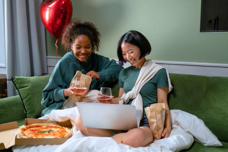 Valentine's Day 2024: 6 Uniquely Romantic Date Ideas to Woo Your Partner