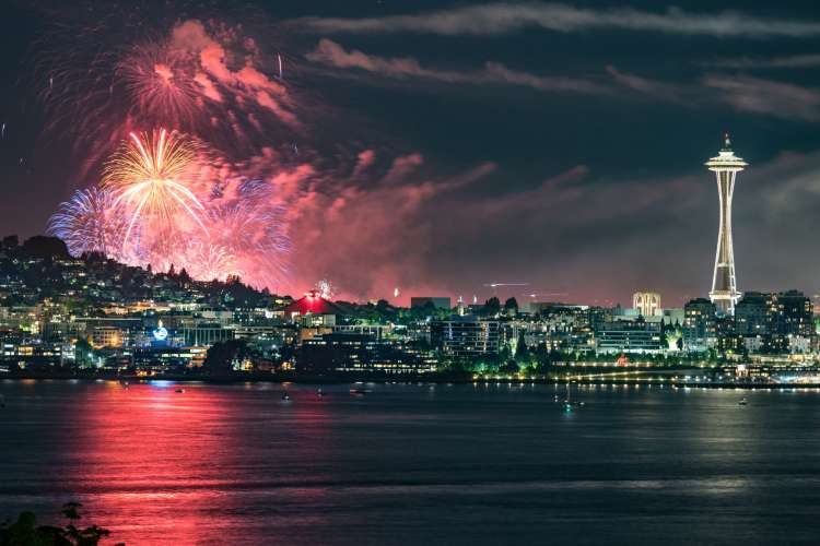 4th of july fireworks in seattle
