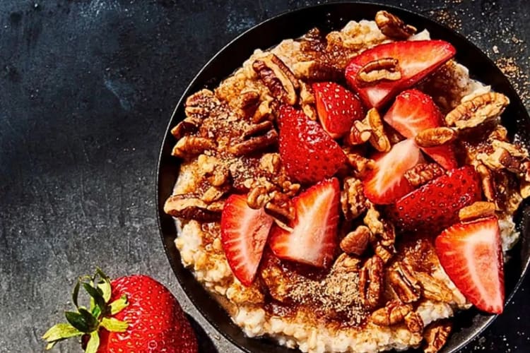 Steel-cut oatmeal with strawberries and pecans Panera breakfast