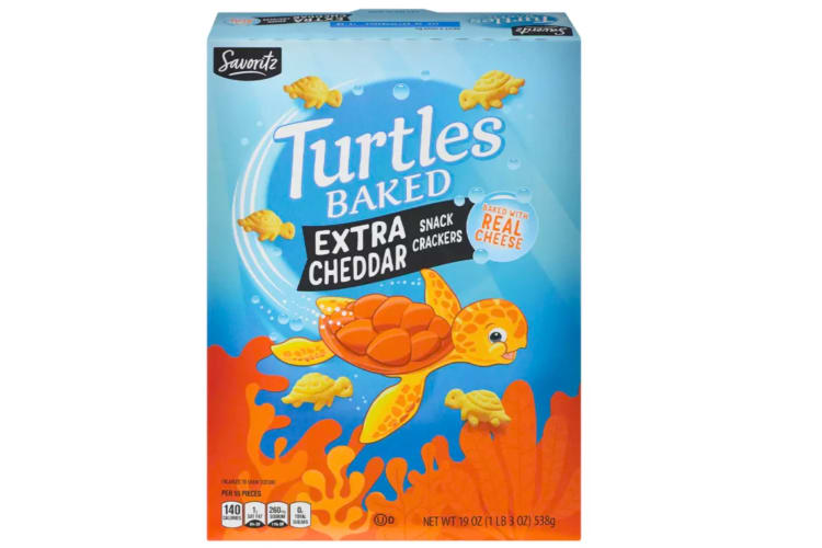 Savoritz Turtle Baked Extra Cheddar Crackers are a fun Aldi snack