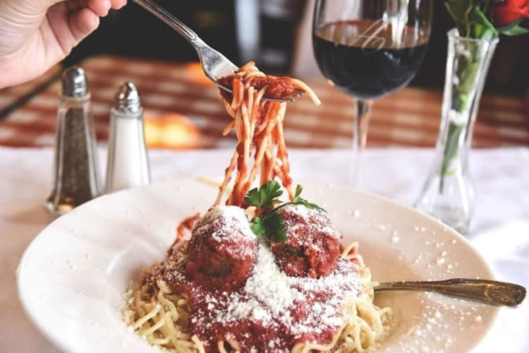 Angeli's classic spaghetti and meatballs