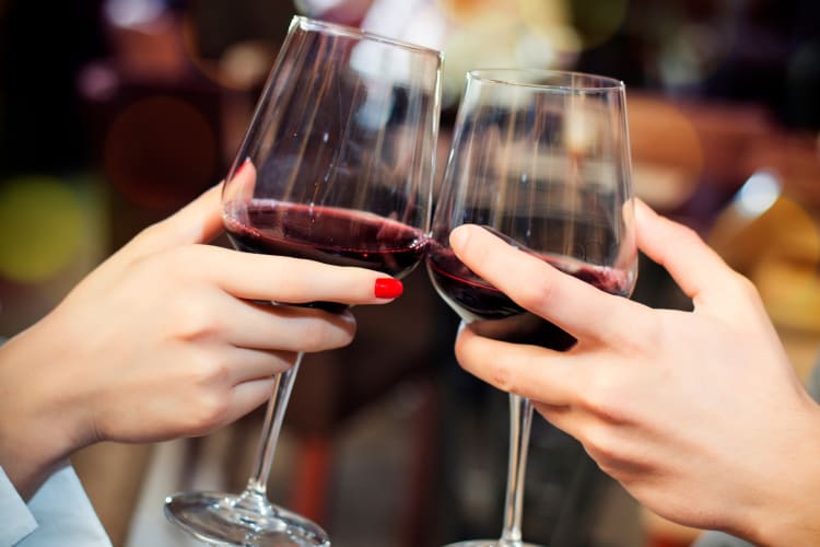 A virtual wine tasting is a romantic Asheville date idea