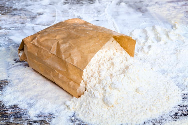 how long does flour last 