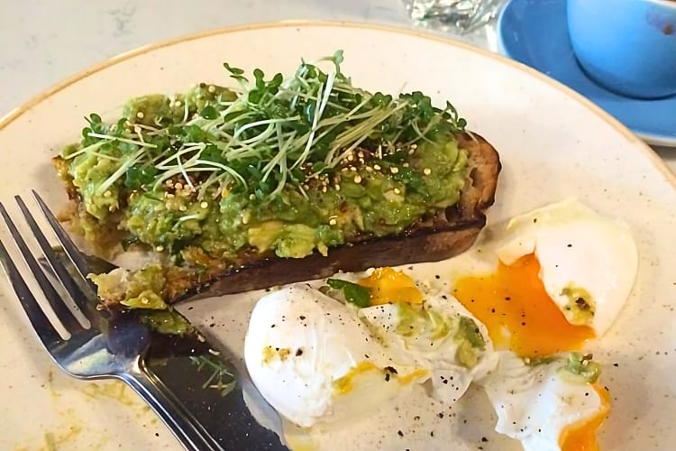 Avocado toast 