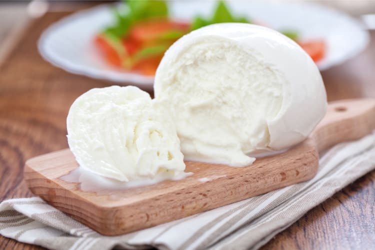 Freeze mozzarella without the liquid