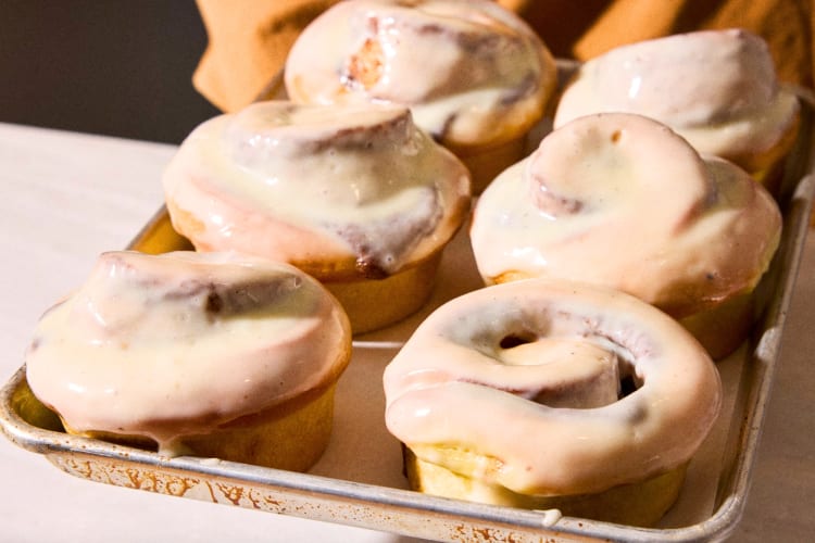 Cinnamon buns with cream cheese frosting