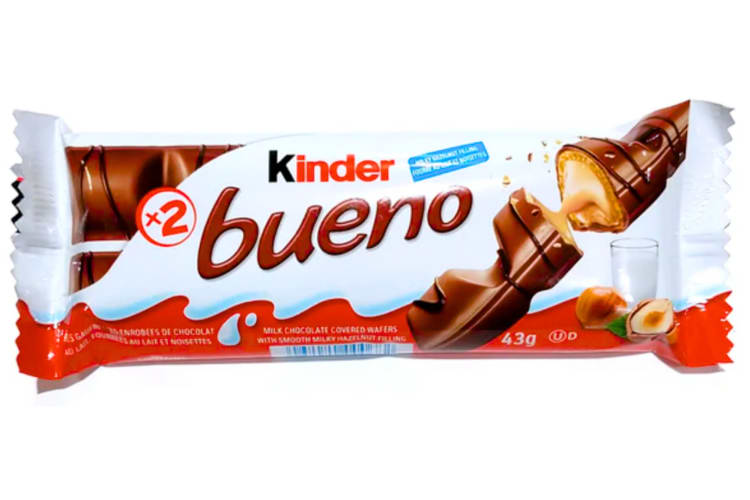 A white and red Kinder Bueno candy bar package