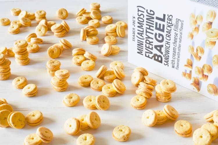 Mini bagel crackers sandwiches with cream cheese