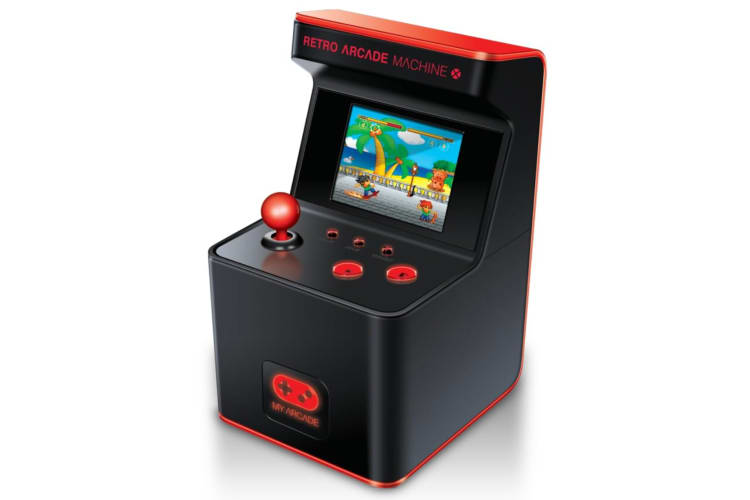 A miniature arcade game machine