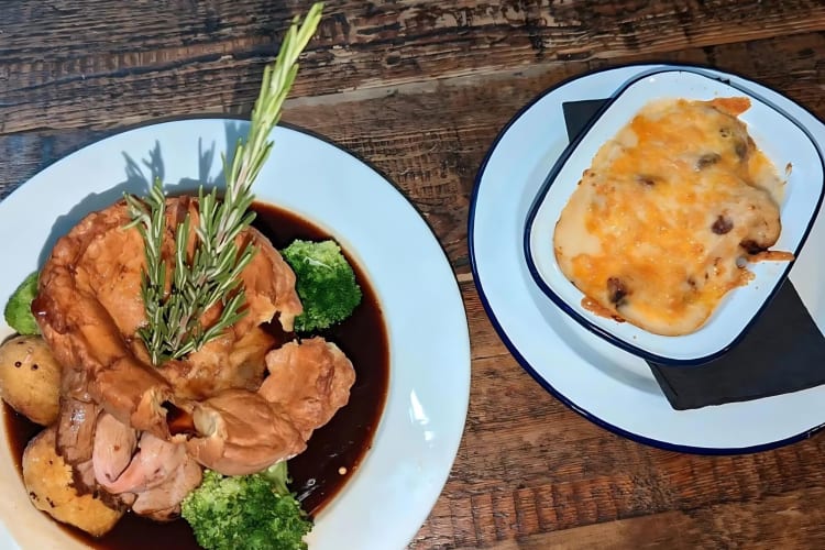 Indulge in some of the best Sunday roast in London at The Three Crowns.