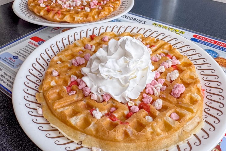 There are lots of sweets on the Waffle House secret menu