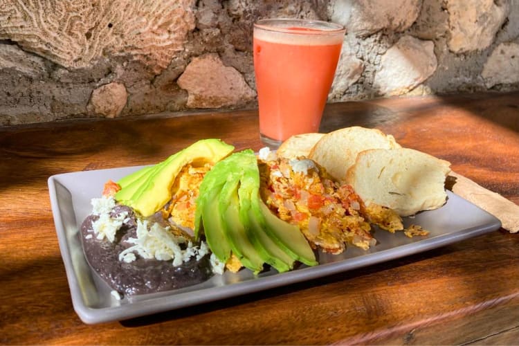 A classic Mexican breakfast.