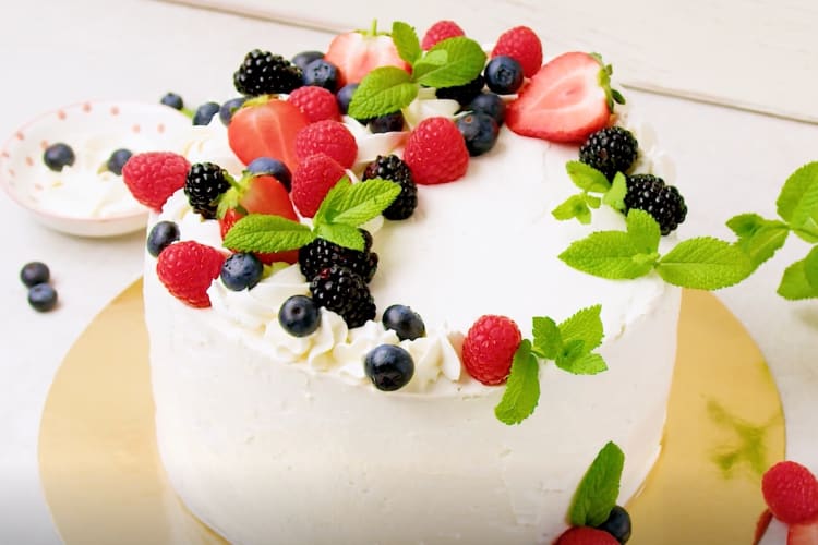 Berry chantilly cake is one of the best birthday cake ideas
