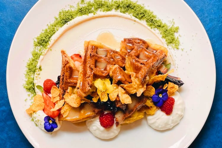 Jewel is the best place for a birthday dinner in Los Angeles for plant-based eaters