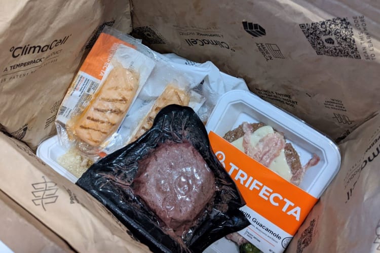 For this Trifecta review, the meals arrived cold and well-packaged.