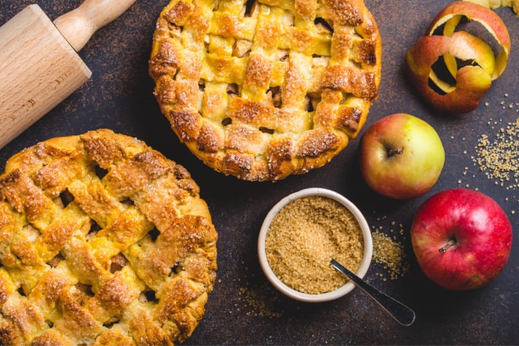 Can you freeze apples for pies? is a common question.