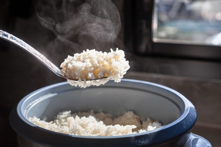 can you freeze cooked rice?