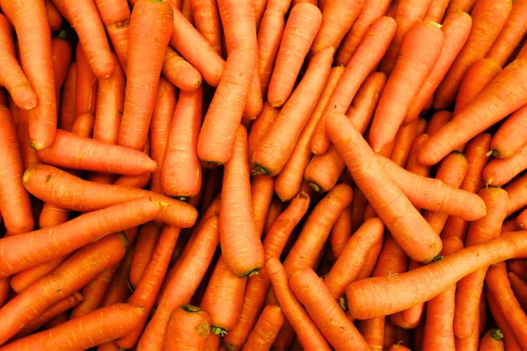 Whole carrots