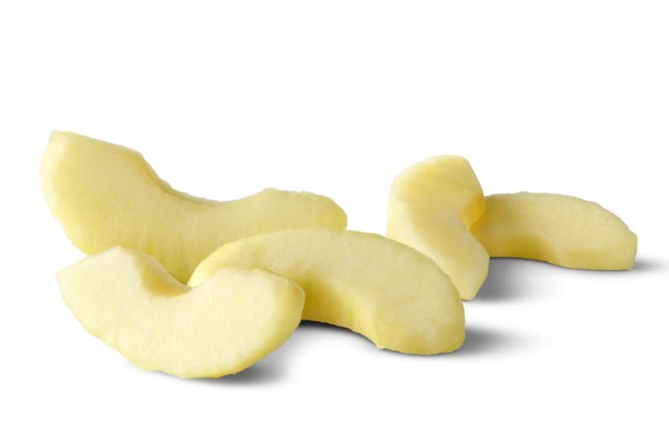 Apple slices without skin