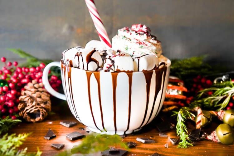 Santa Baby Bar is a festive restaurant open on Christmas in Chicago