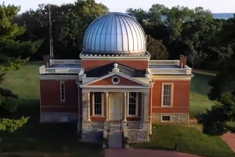 One of the unique date ideas in Cincinnati is going to the observatory