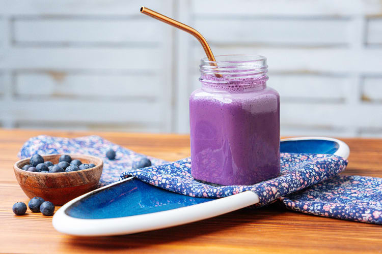 How to Make a Smoothie A Complete Guide to Making Smoothies Cozymeal