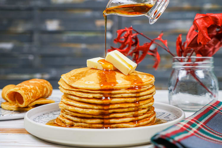 hotcakes are an iconic easy vegetarian breakfast 