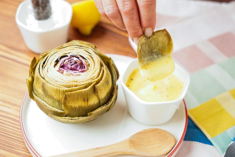 how to eat an artichoke