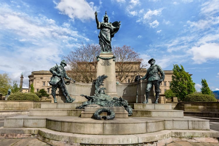 A great date idea in Liverpool for a sunny day, explore the memorials and enjoy a picnic in St. John's Gardens.