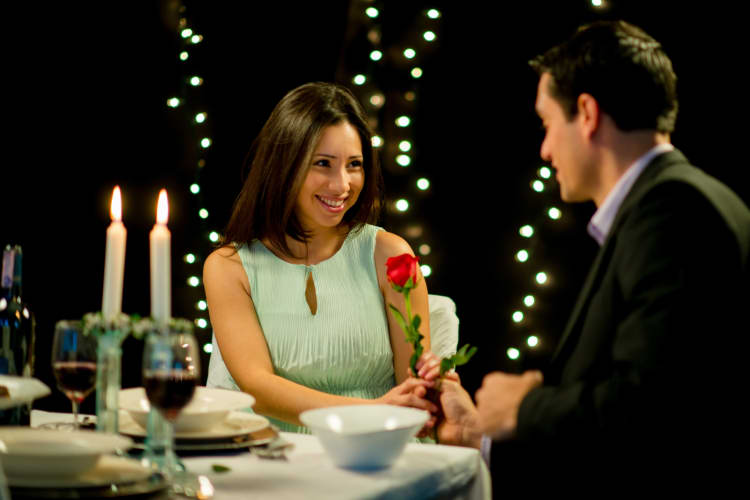 There are many restaurants for dinner date ideas in Phoenix 