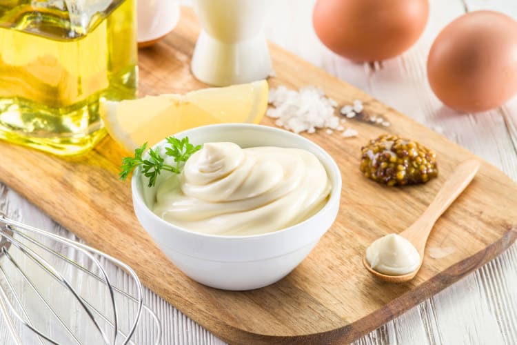 Many people will wonder: Does mayonnaise go bad?