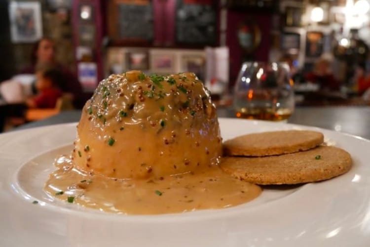 Savour the quintessential taste of Edinburgh food with a classic pairing of haggis, neeps and tatties..