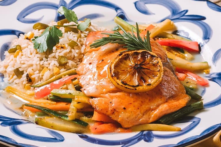 Lemon butter salmon with rice and vegetables, from El Torito