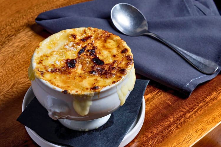 A bowl of French onion soup.