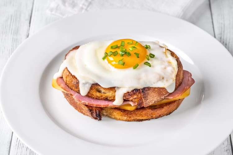 Croque madame sandwich