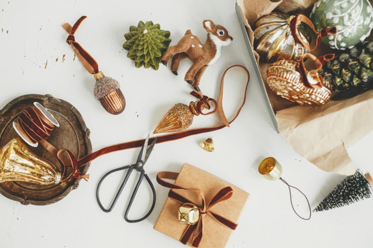 Attaching it to an ornament is a fun gift card presentation idea