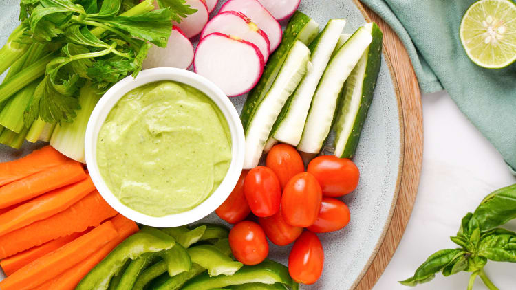 green goddess dip is a healthy gluten free vegan appetizer