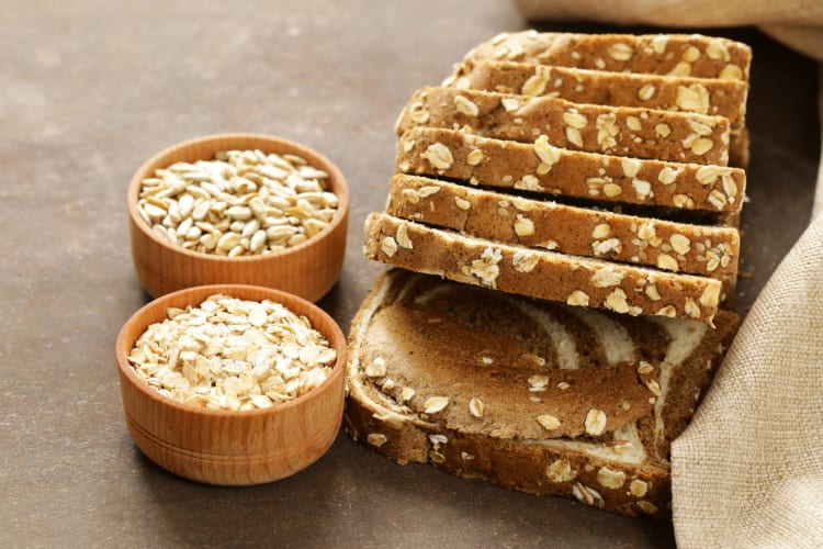 Oat bread is one of the healthiest breads