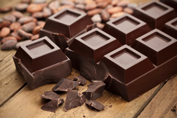 The healthiest dark chocolate has minimal ingredients