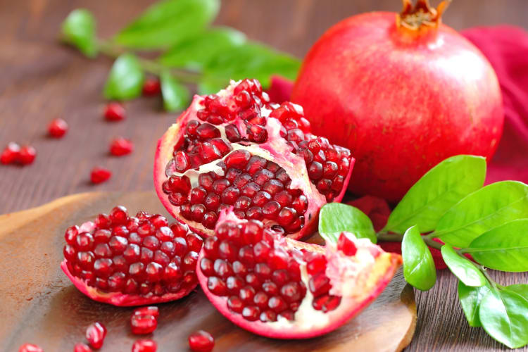 Pomegrantes are one of the healthiest fruits