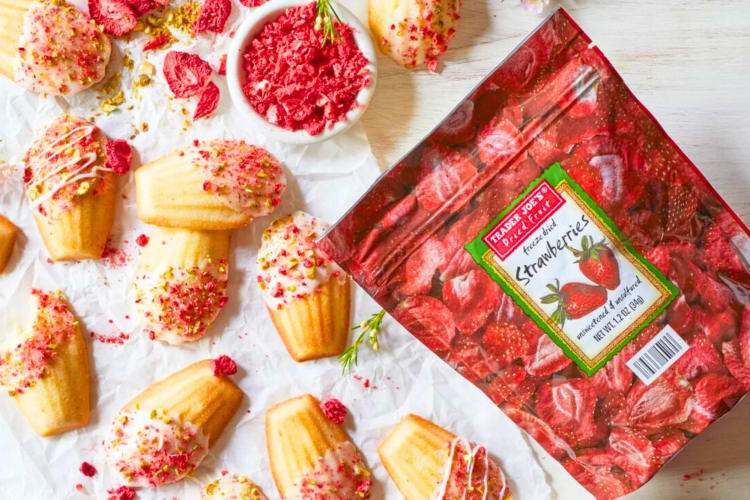 Madeleines and freeze-dried strawberries 