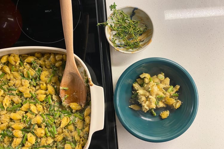 Spinach artichoke pasta bake was another dish tried during this Hungryroot review