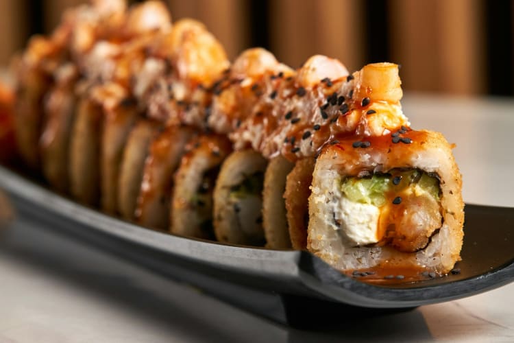 A tempura sushi roll